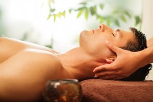 https://phathaimassage.com/wp-content/uploads/2017/12/Head-Massage-300x200.jpg